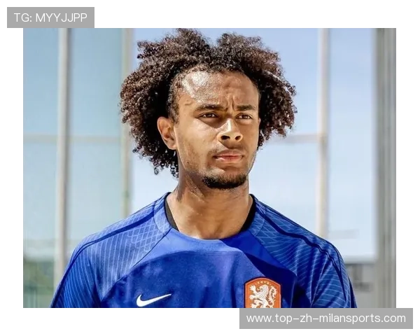 博洛尼亚合练中齐尔克泽脚下动作极其细腻