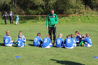 米兰体育在线下载-国足比赛失误前战术布置追踪分析，国足总结失败 低估对手